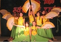 Mua Quat, la danse traditionnelle des ventails